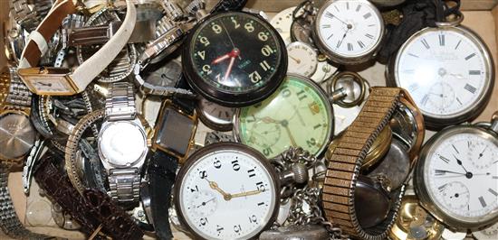 A large quantity of mixed watches, pocket watches and watch parts.
